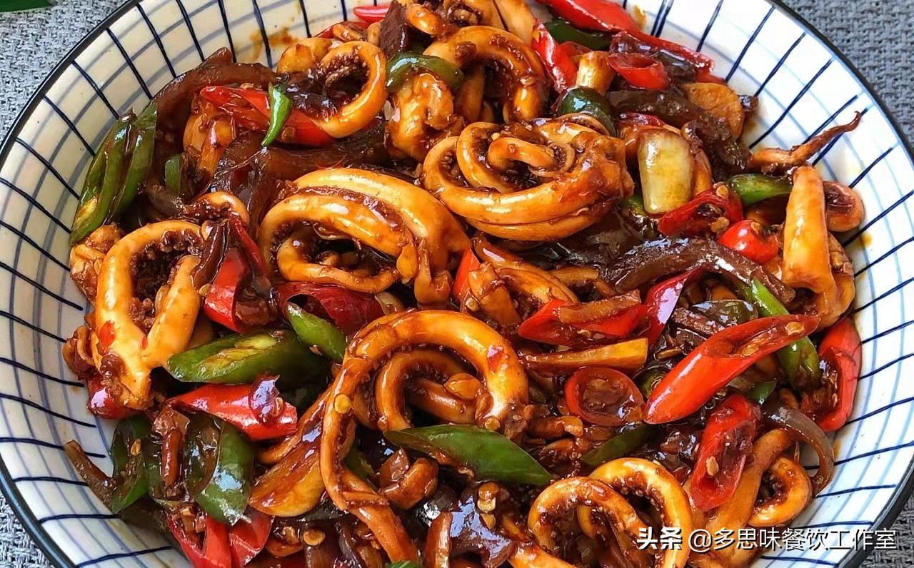 鱿鱼须怎么处理才脆嫩,鱿鱼怎样焯水才能脆嫩