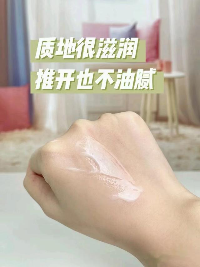 珀莱雅怎么火起来的,扒一扒近期很火的珀莱雅