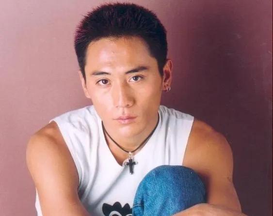 刘烨结婚时候的谢娜,刘烨谢娜幸福树