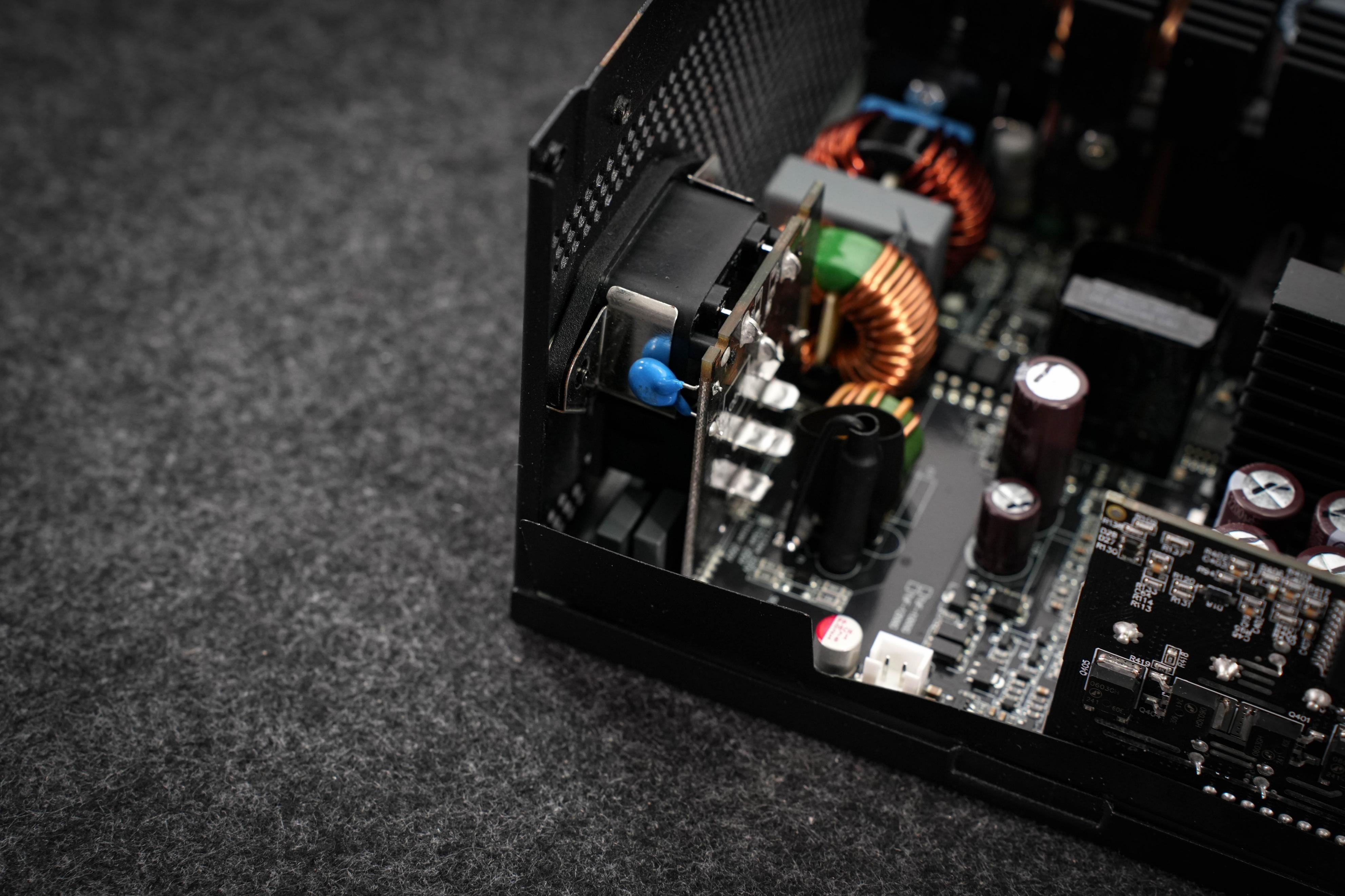 长城电源猎金f12拆解,长城猎金850w电源拆解评测视频