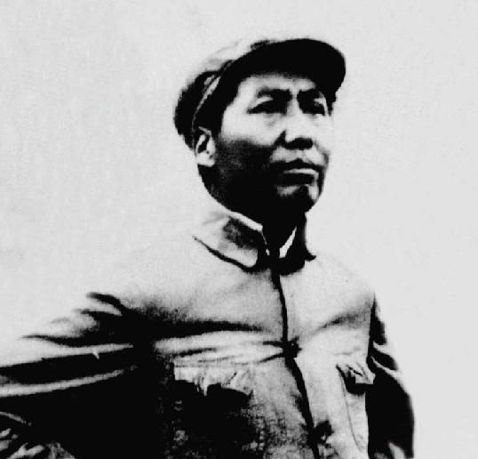 1940年,毛*东泽**为冼星海送行,嘱咐道:护照上不要写真实姓名