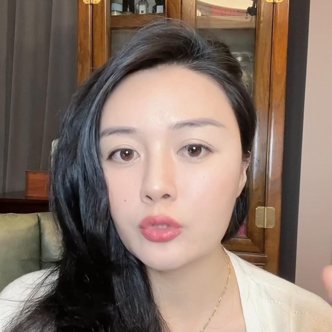 养发馆真的能把白发养成黑发,40岁白发怎么养才能长出黑发