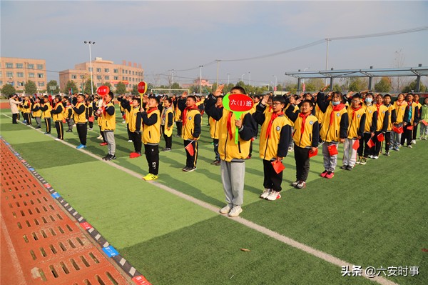 六安市今年足球比赛小学,六安解放路第二小学足球比赛