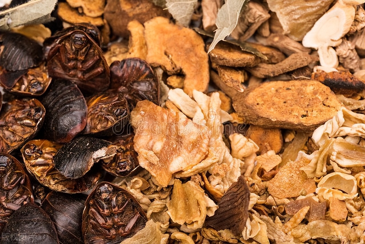 头皮上面长脓包，4大疾病的信号源，一定要注意，不然会后悔