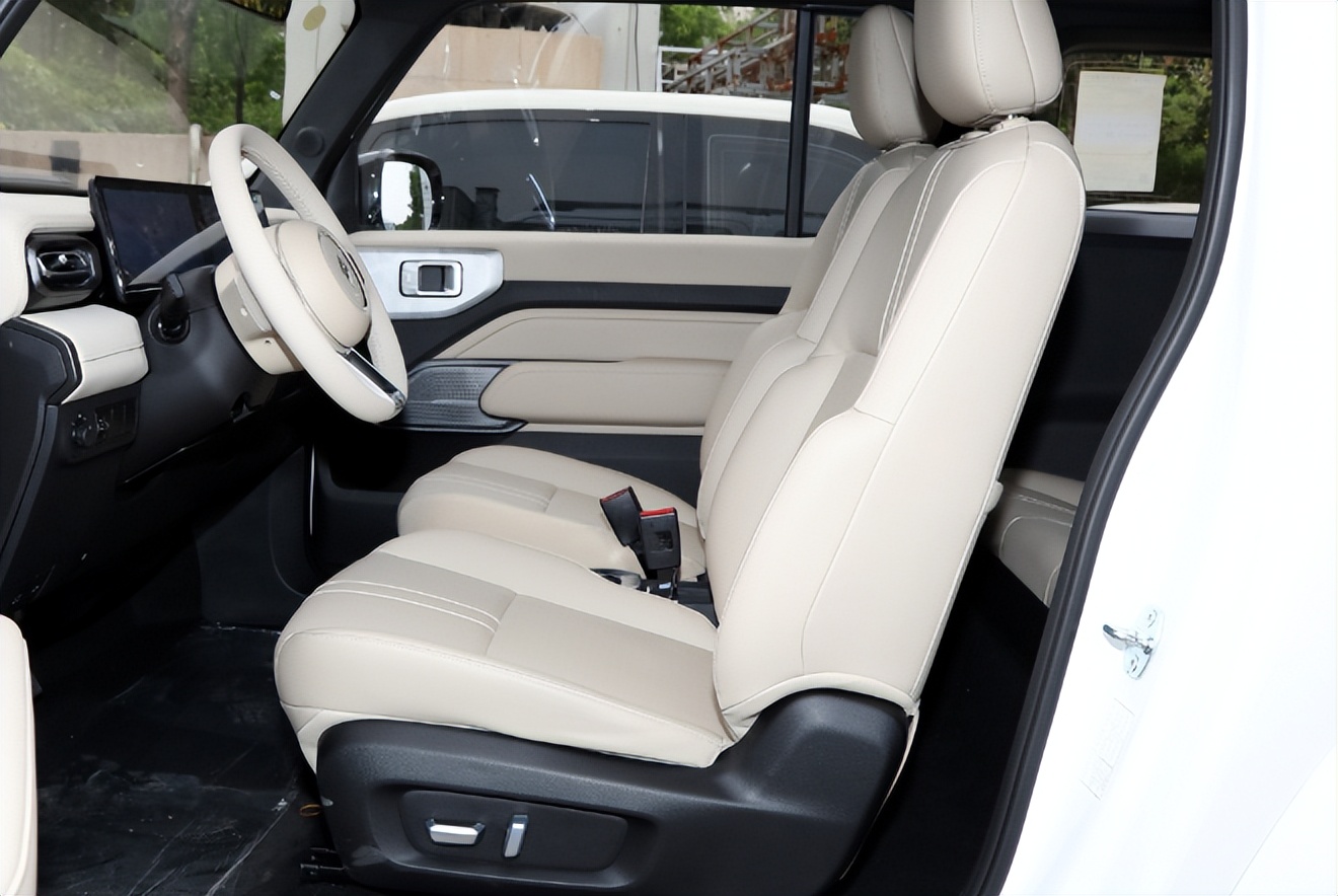 一款适合年轻人开的高颜值城市suv,家用最值得入手的合资小型suv