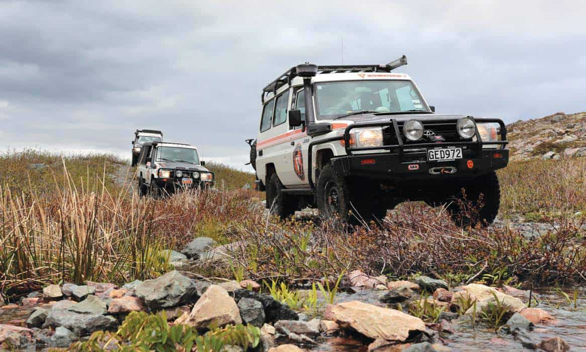 陆地巡洋舰7大洲探险 (陆地巡洋舰历史车型)