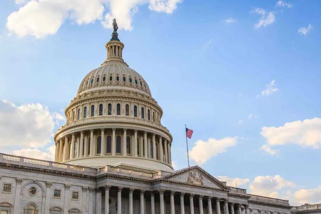 俄罗斯出现大幅赤字,俄财政赤字