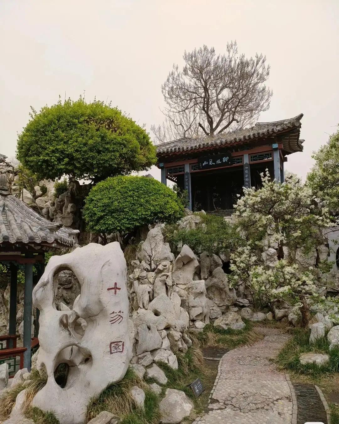 杭州园林哪个最值得去,杭州十大绝美园林