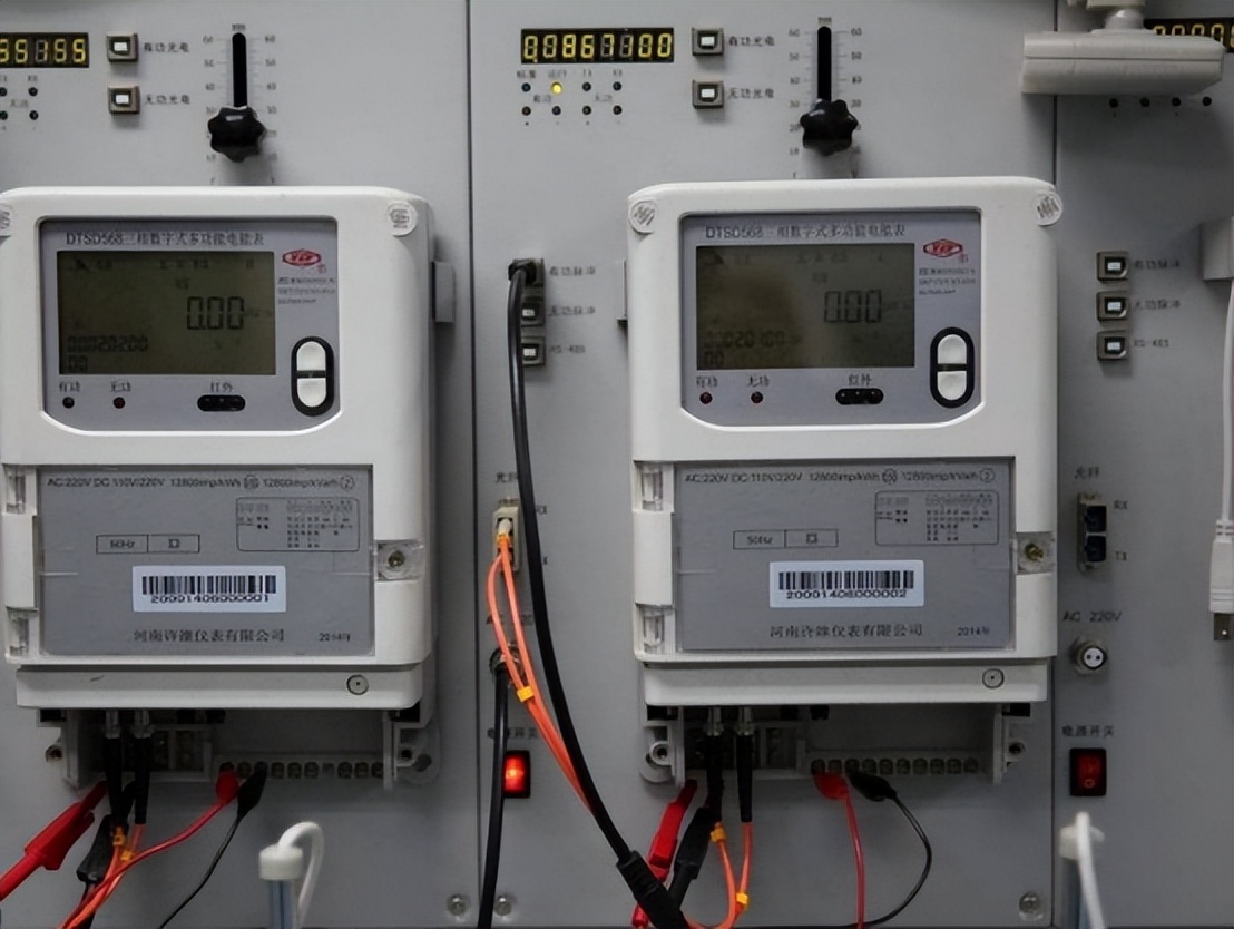 阶梯电价和峰谷电价哪个更划算,居民阶梯电价和峰谷电价价目表