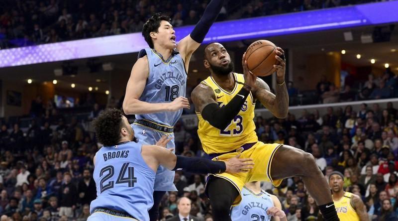 nba季后赛灰熊vs湖人打到第几场了,nba季后赛湖人对战灰熊的全赛程