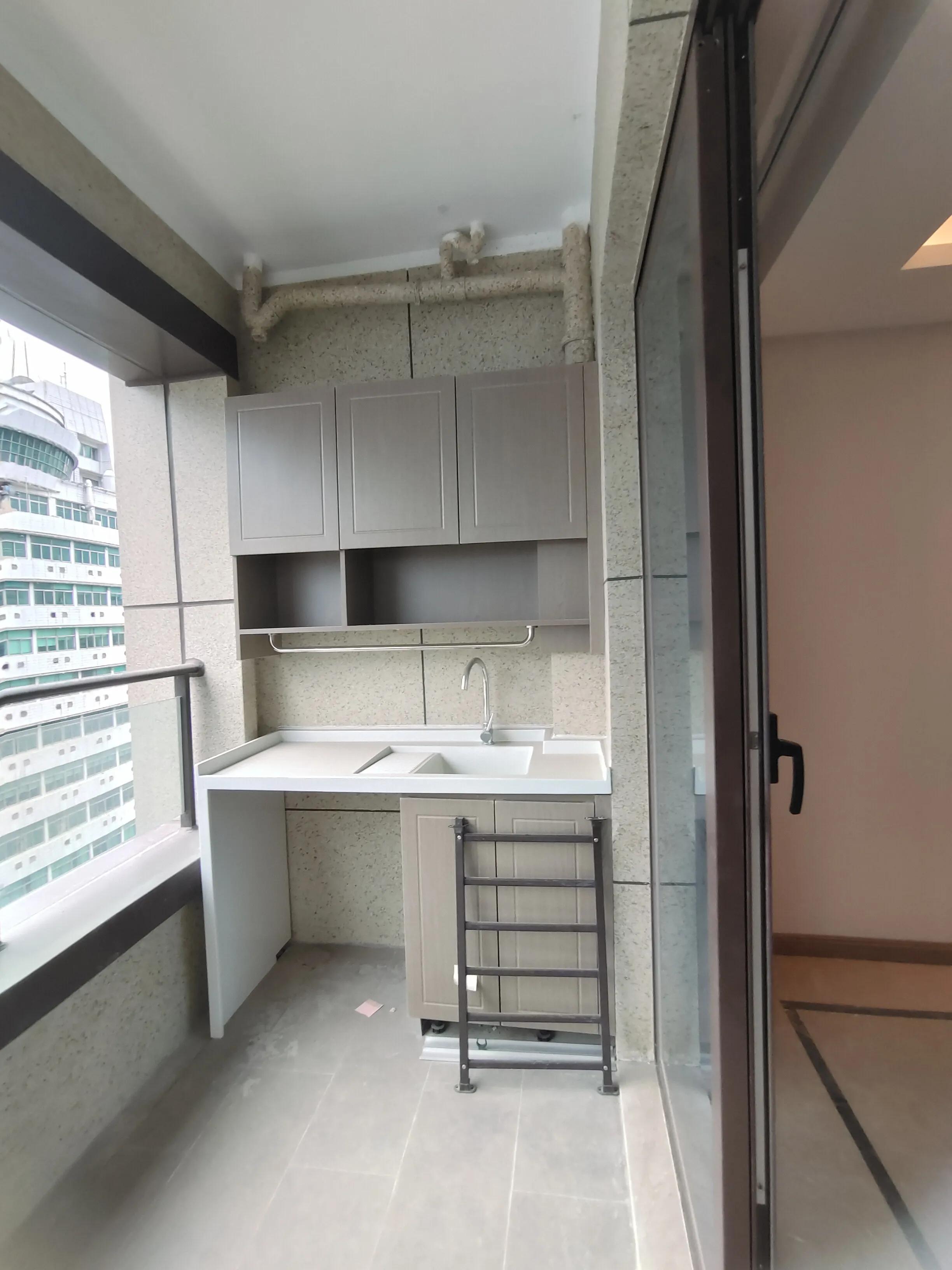 阳台柜展示柜图片,电视柜加阳台柜