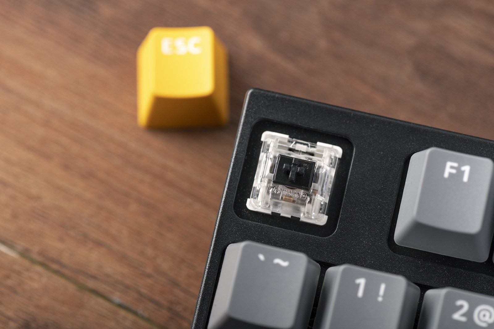 迪摩键盘f87茶轴,迪摩f87歼星舰手托