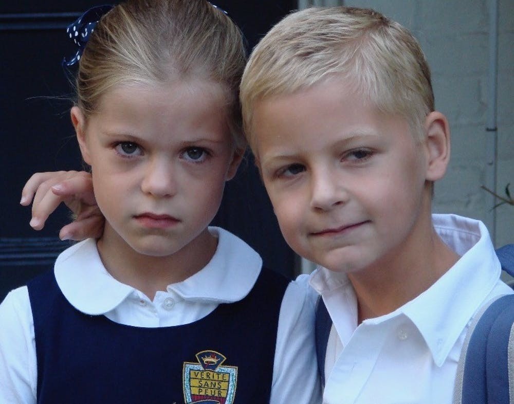 只有一个精子怎么会有双胞胎,只有一个精子正常能受孕吗