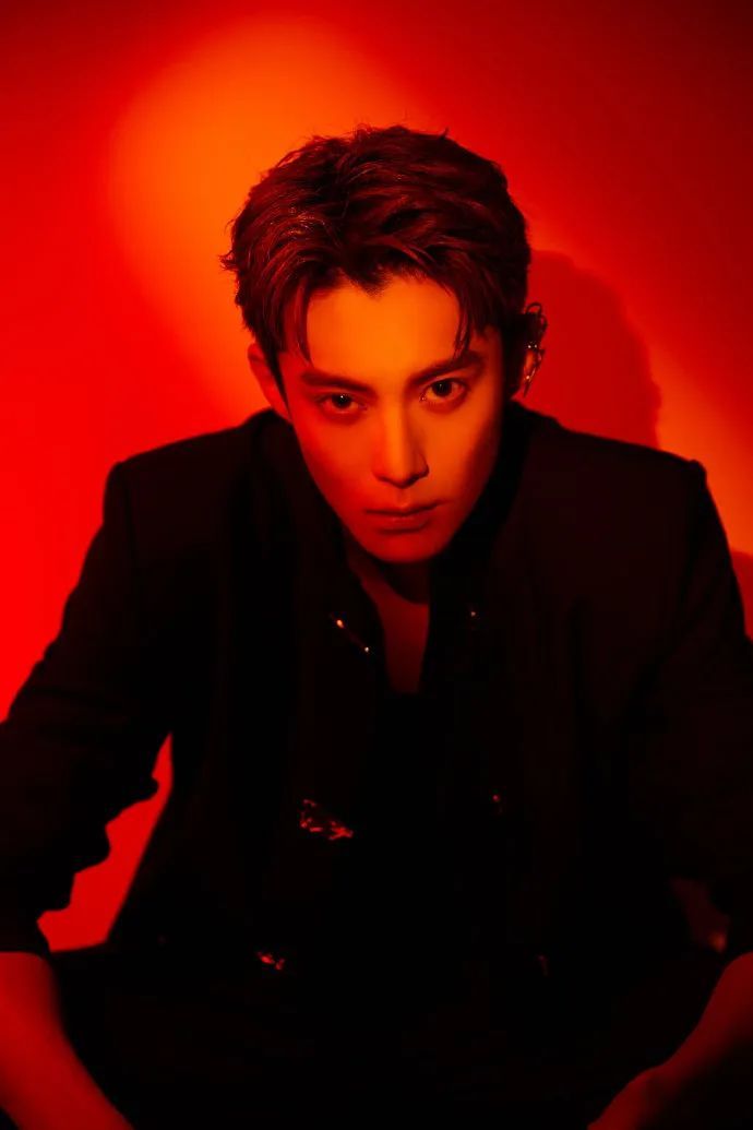 一款最帅气的男士发型,成熟男士头发稀少适合剪什么发型