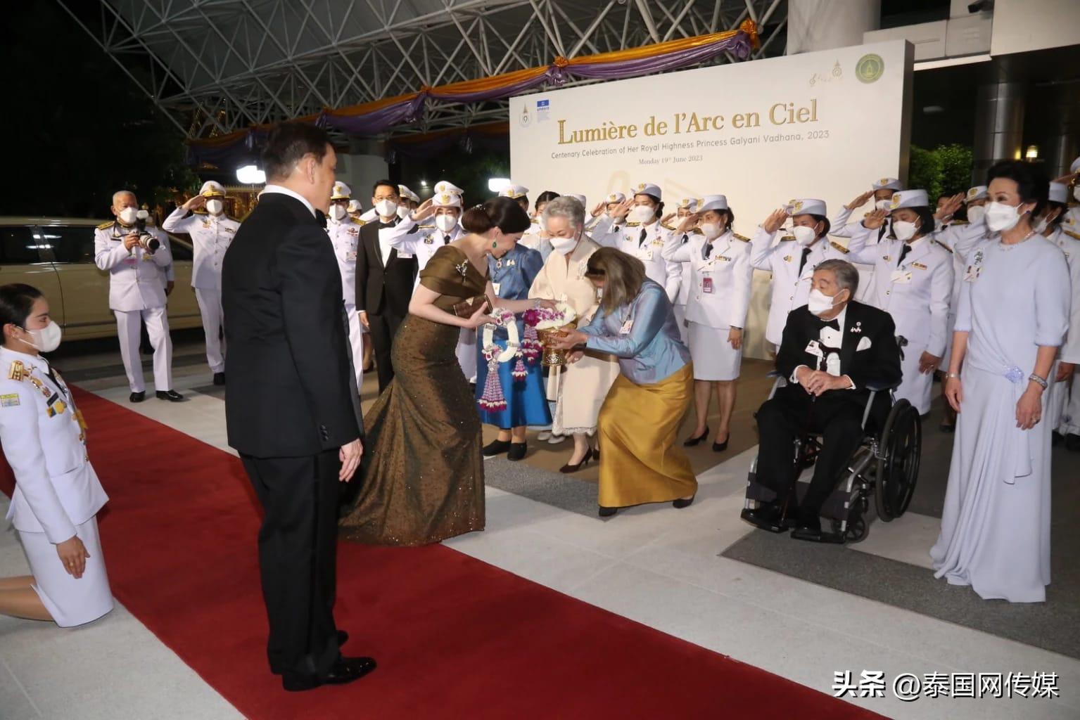泰国国王王后最新新闻,泰国国王普密蓬诗丽吉王后60周年