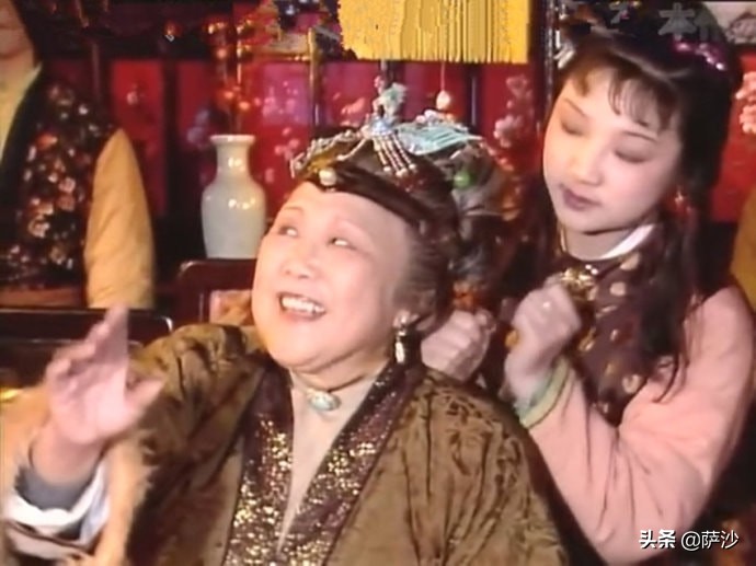 贾政喜欢贾环还是贾宝玉,贾政三个女儿