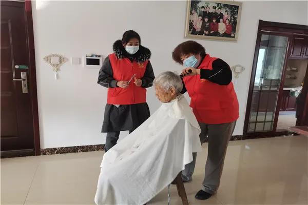 新时代文明实践春节期间志愿活动,文明实践树新风志愿服务暖人心