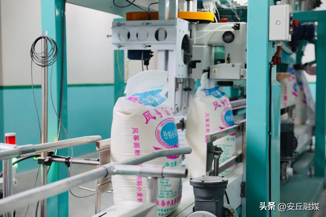 璇濊瀹変笜,瀹変笜椋庣瓭闈㈢矇鏈夐檺鍏徃鐢佃瘽