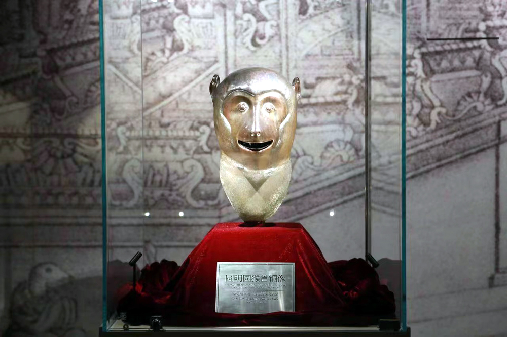 圆明园铜兽首现身上海,上海展览圆明园十二兽首