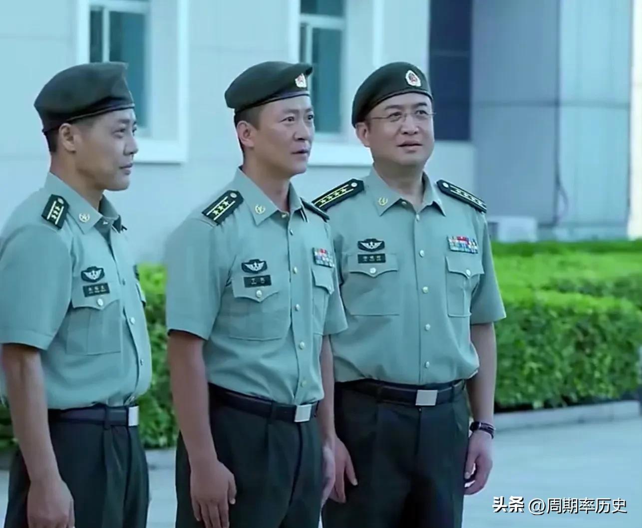 一个集团军标准编制有多少人,现代一个集团军编制有多少人