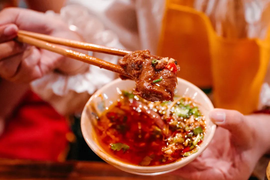 去成都必打卡的8家地道馆子,成都本地人必吃十大馆子排名