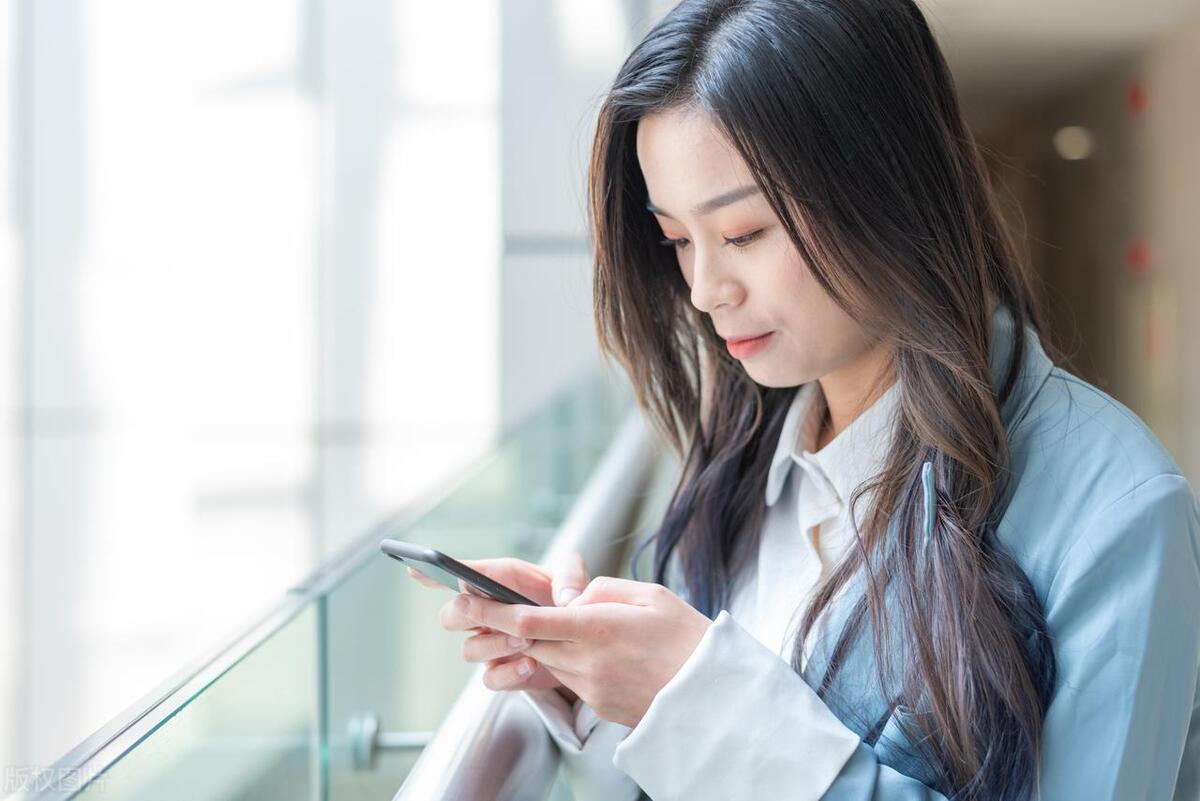 不进群也不陪聊,微信可不可以一次退出多个群聊