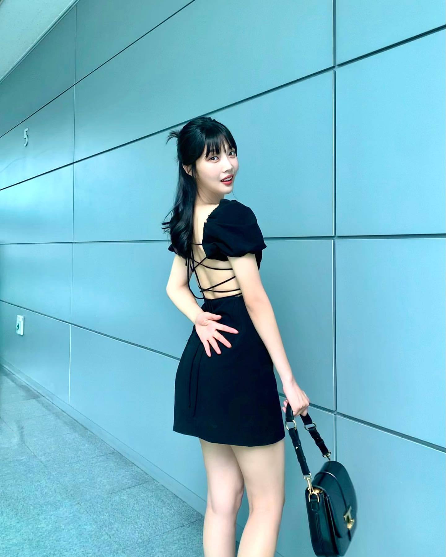 朴秀荣吊带裙新款,朴秀荣同款无袖裙