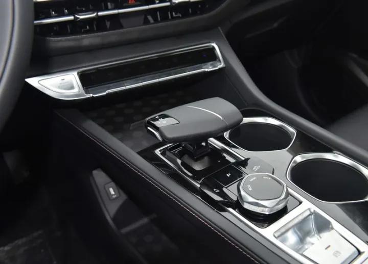 落地10万买什么车性价比最高,10万块空间大质量好油耗低的suv