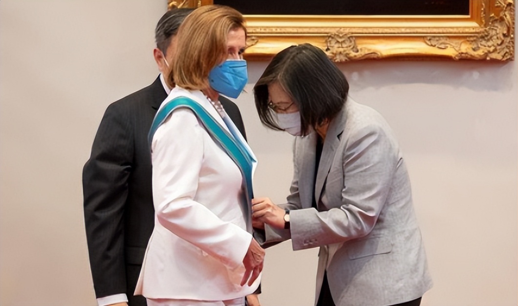 两岸关系转折点！蔡英文宣布重大决策，“武统”成为唯一选择？