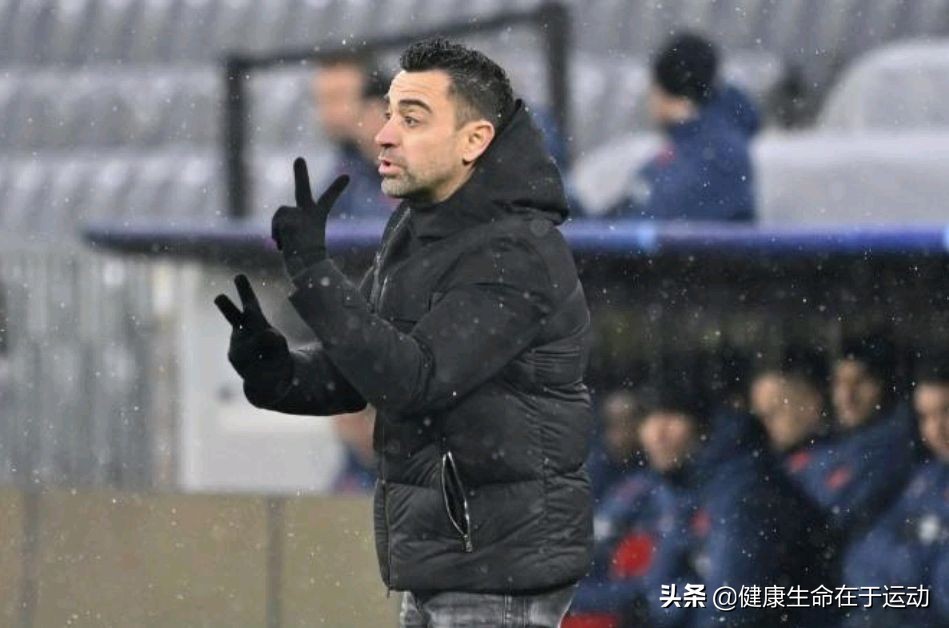 难以置信！巴萨锋霸或会成为哈维的救命稻草，获得高薪续约不是梦