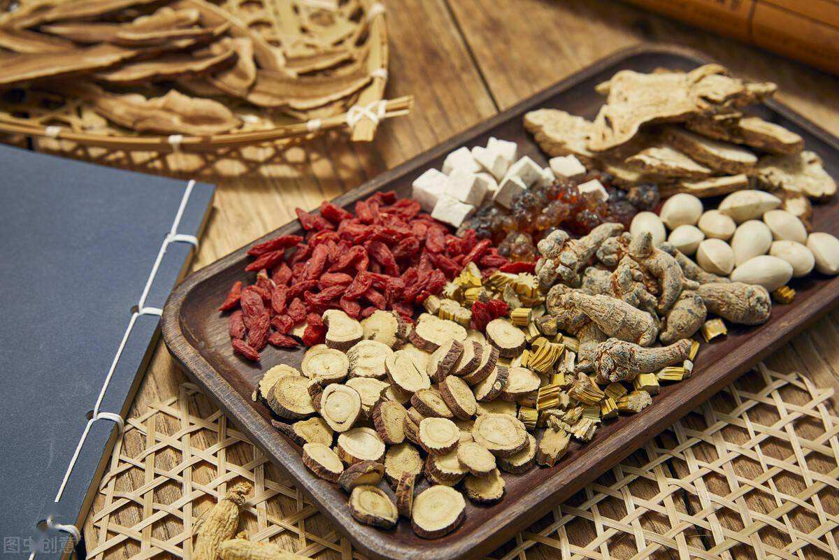 胆结石患者中药怎么治疗,胆结石的食疗偏方大全