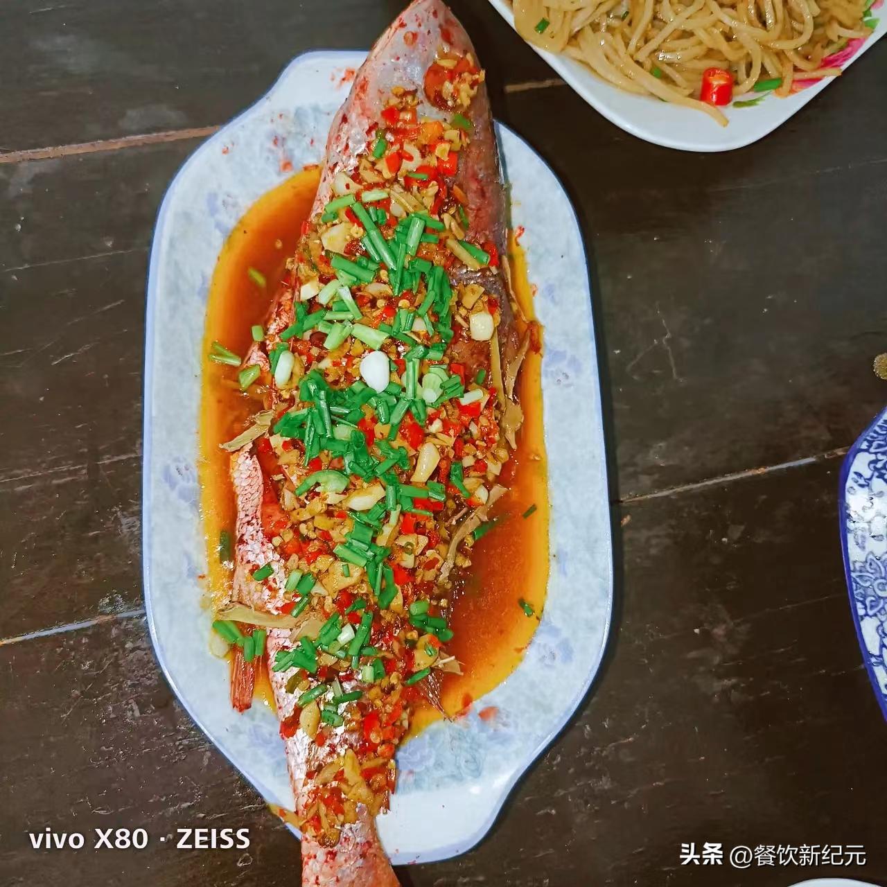 小伙给岳父5万彩礼,江西小伙去丈母娘家吃饭