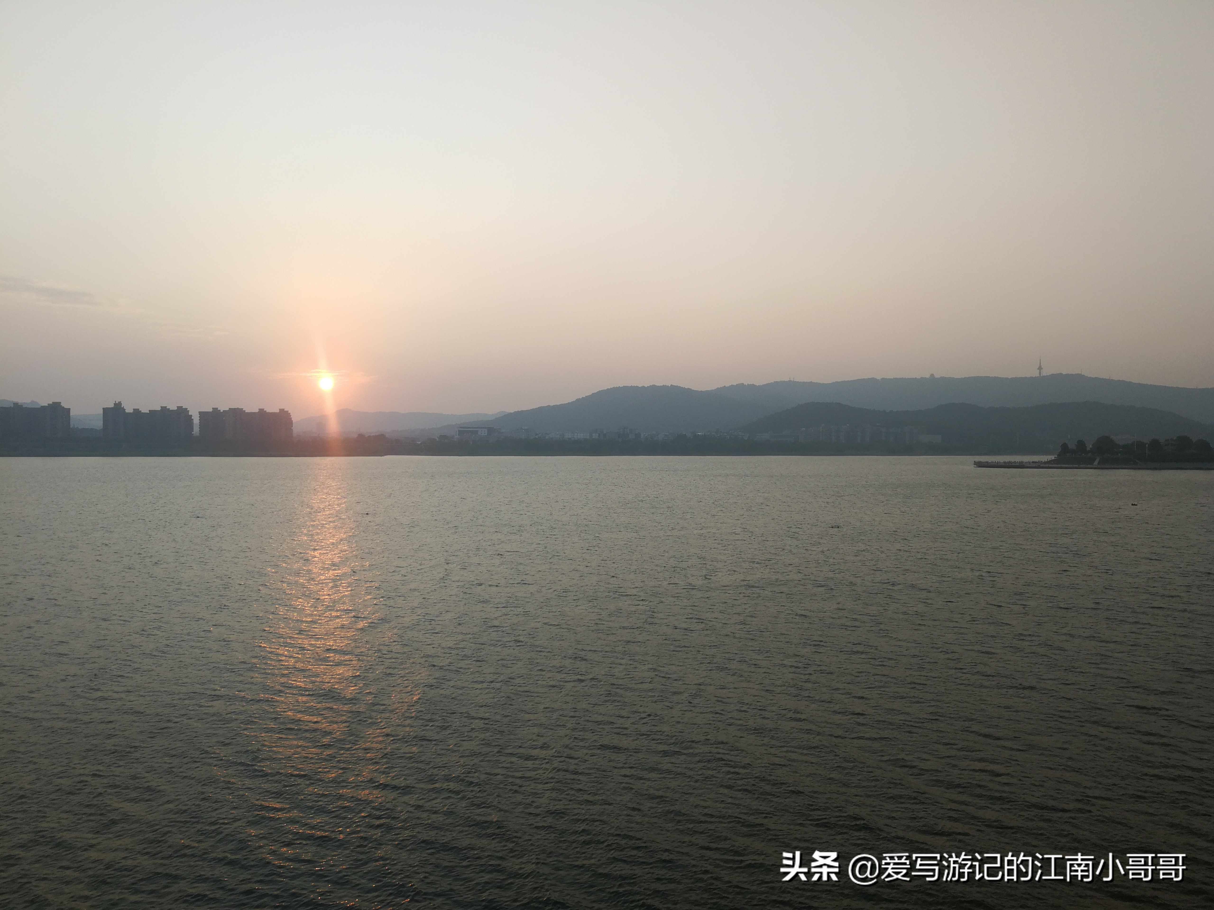 湘江边火车头公园,长沙火车头文化公园