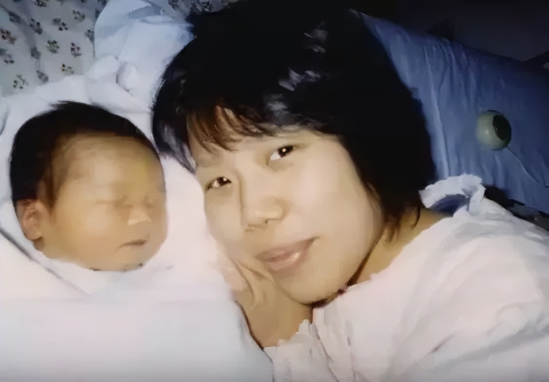 日本癌症晚期妈妈,日本妈妈强迫4岁女儿做饭