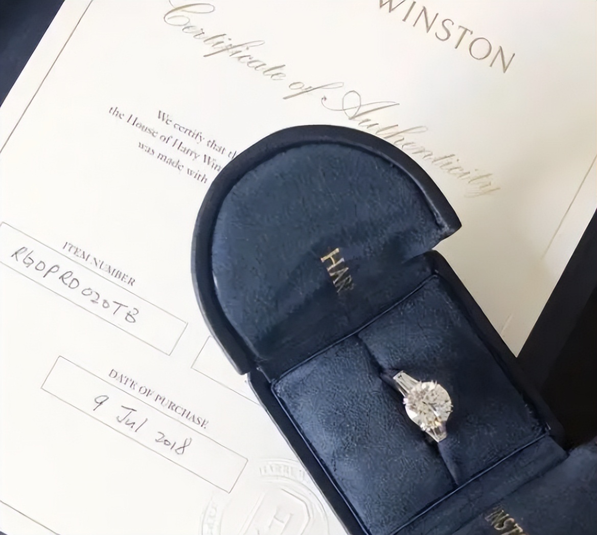 国足太太们颜值逆天,2021日本国足太太团