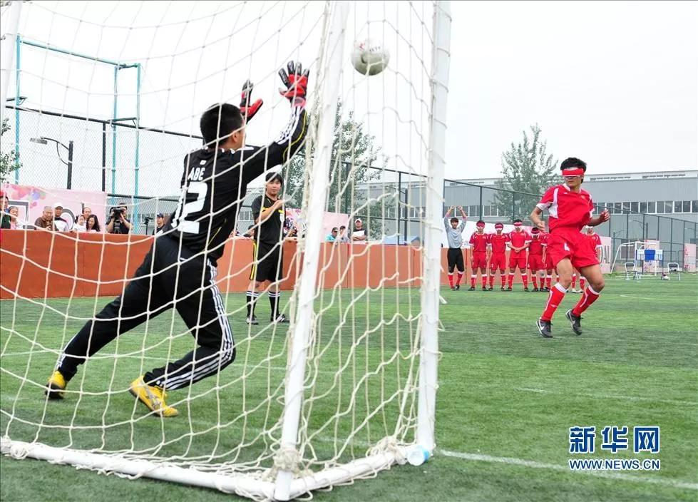 中国残疾人励志震撼短片,政府对残疾人事业的关心