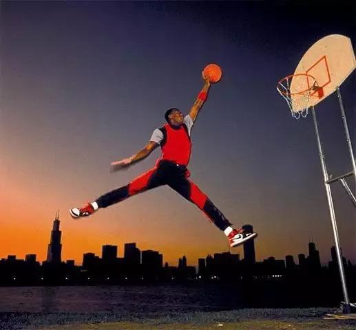 airjordanjumpman黑白,jordanjumpman短袖背后全是logo