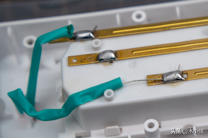 排插各个品牌测评,最好的国产排插拆解对比