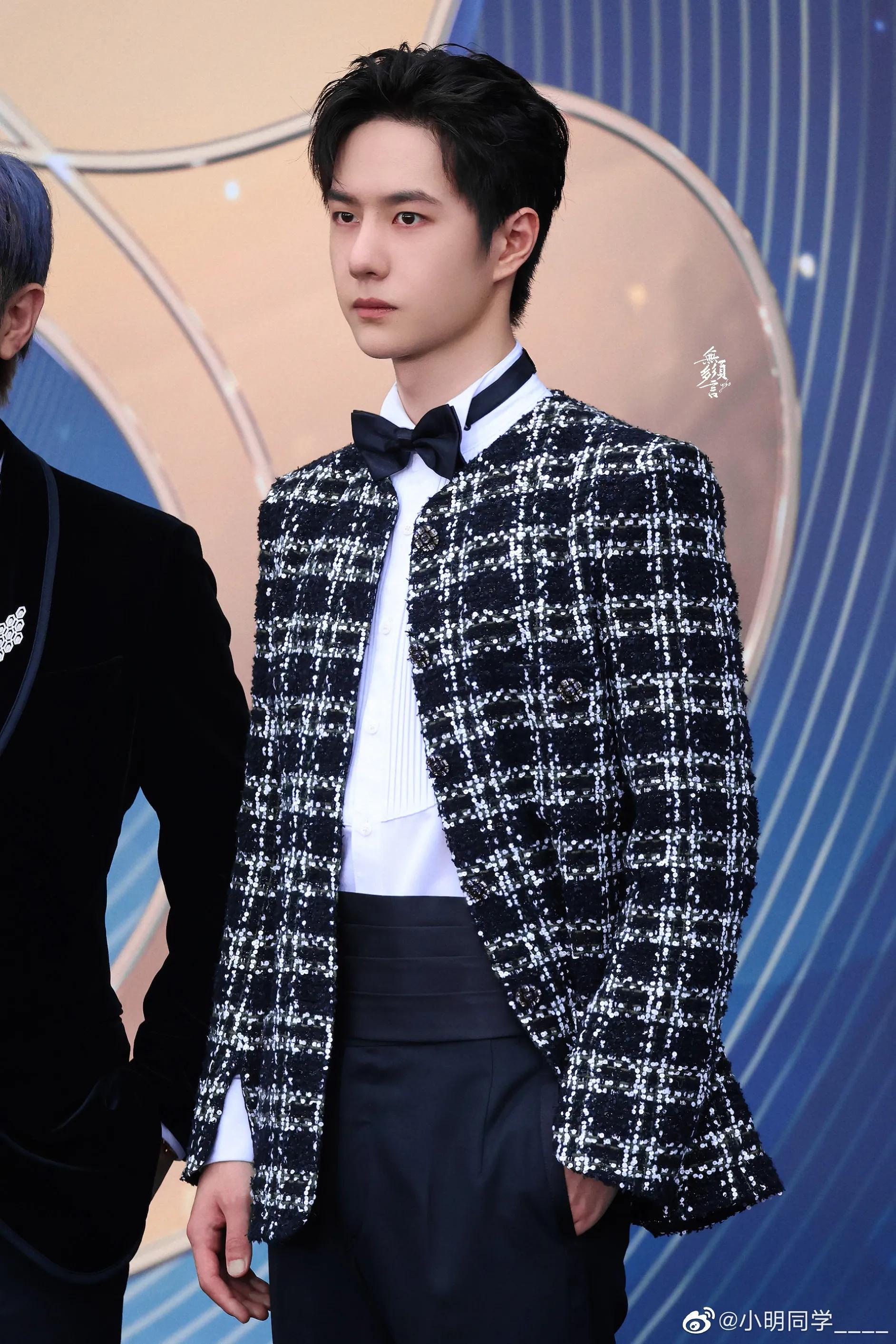 微博电影之夜，王一博朱一龙刘亦菲一骑绝尘张张好看