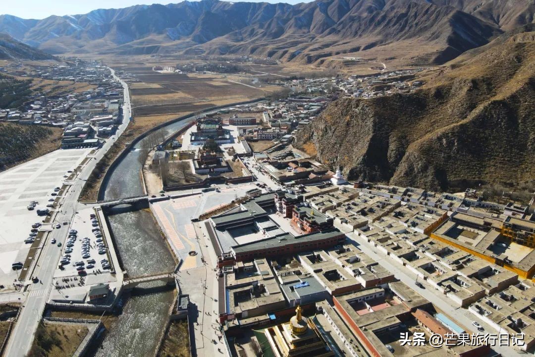 甘肃这座小县城,出租车只要2元,经济落后但人们幸福生活指数高