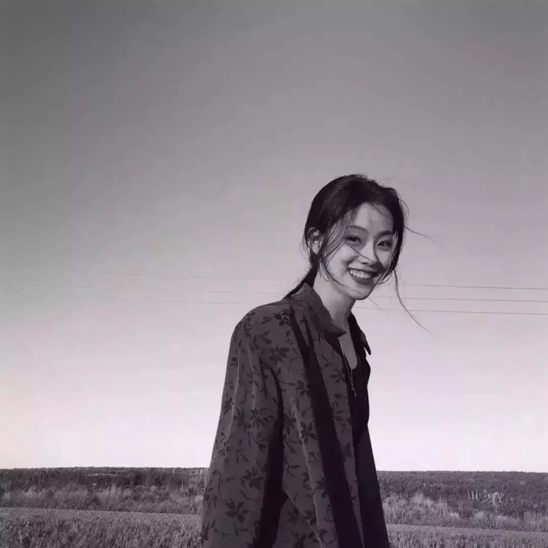 闺蜜cp头像二人一起,既是闺蜜头像又是情侣头像可保存