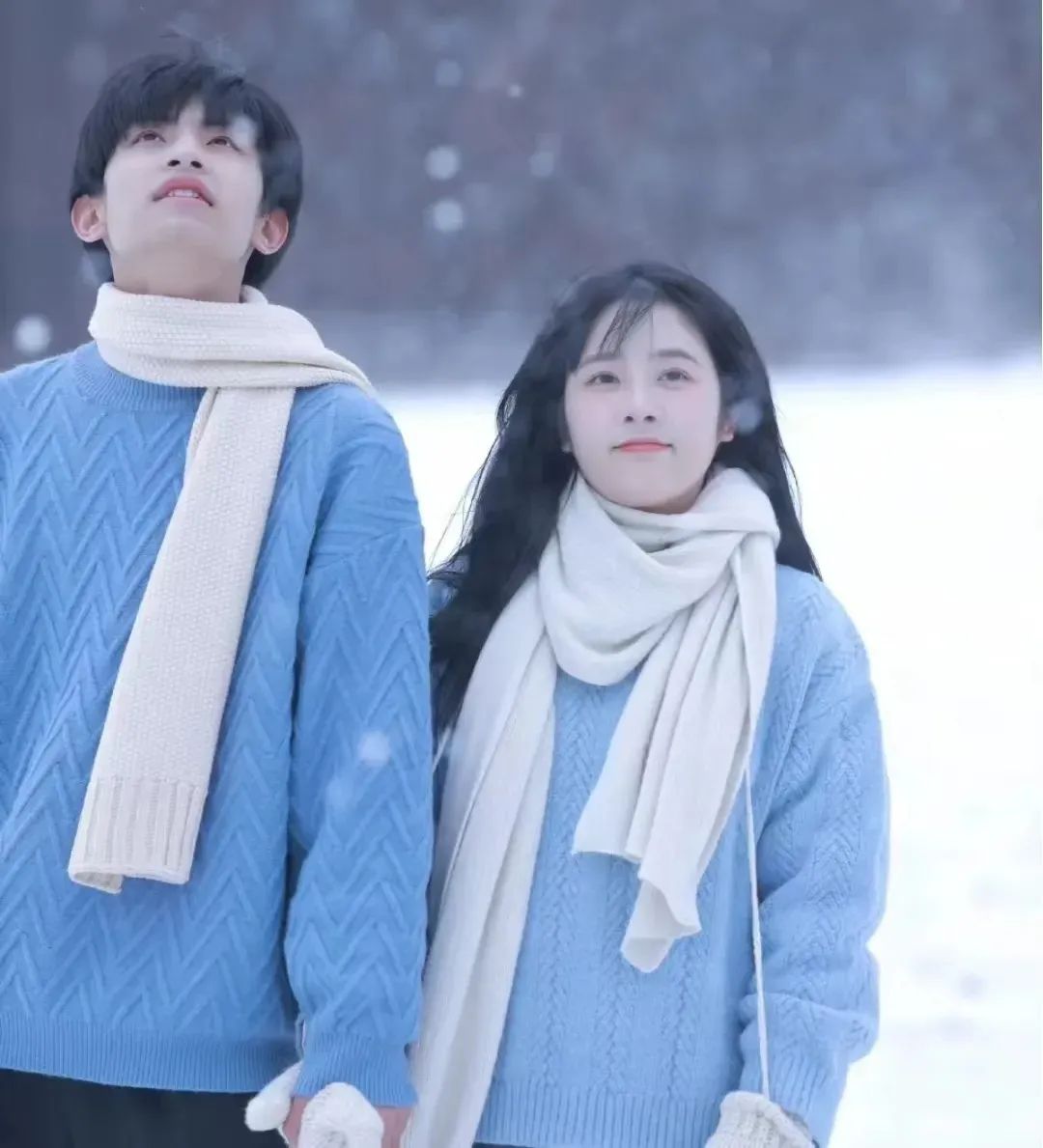 关于情侣日常热门文案短句有哪些,情侣60天文案短句干净