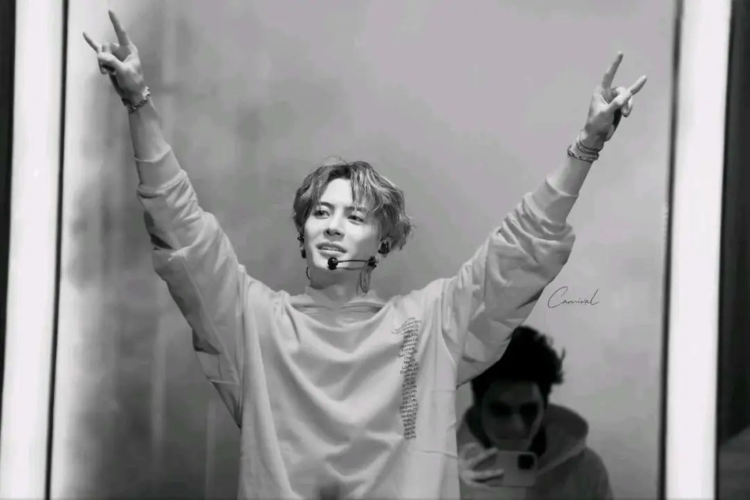 王思聪被抓了？邓超用儿女炒作？王嘉尔立场作秀？韩东君新女友？