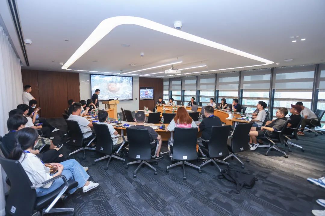 投入千万扶持基金，腾讯这款大作要为MMO直播开出一条路