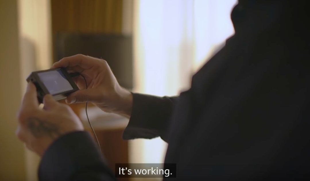 我在网上买了个*奴女**…