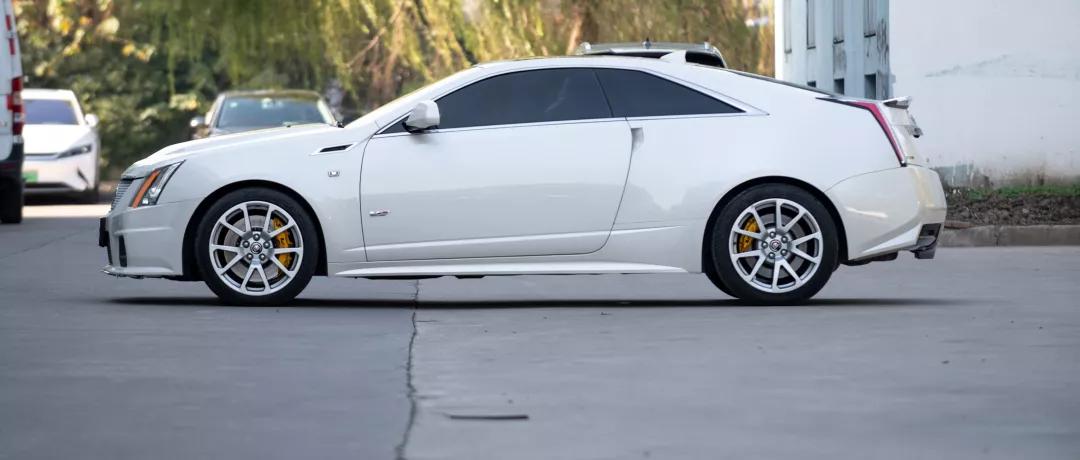 6.2LV8还带机械增压？看诺粉圆梦二手凯迪拉克CTS-V