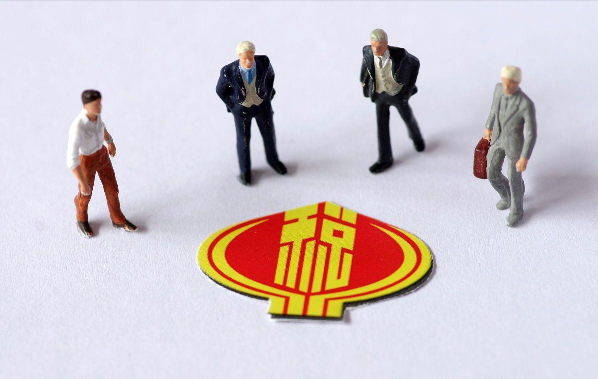 国际快递被海关扣了要交多少税,快递一直在海关查验中怎么办