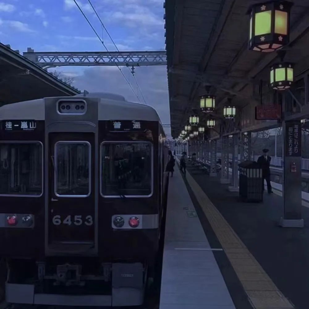 没事少发朋友圈什么道理,很少发朋友圈的人什么心态