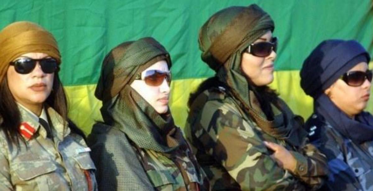 1982年卡扎菲访华，与*小平邓**谈话态度傲慢，邓公回应让其颜面尽失