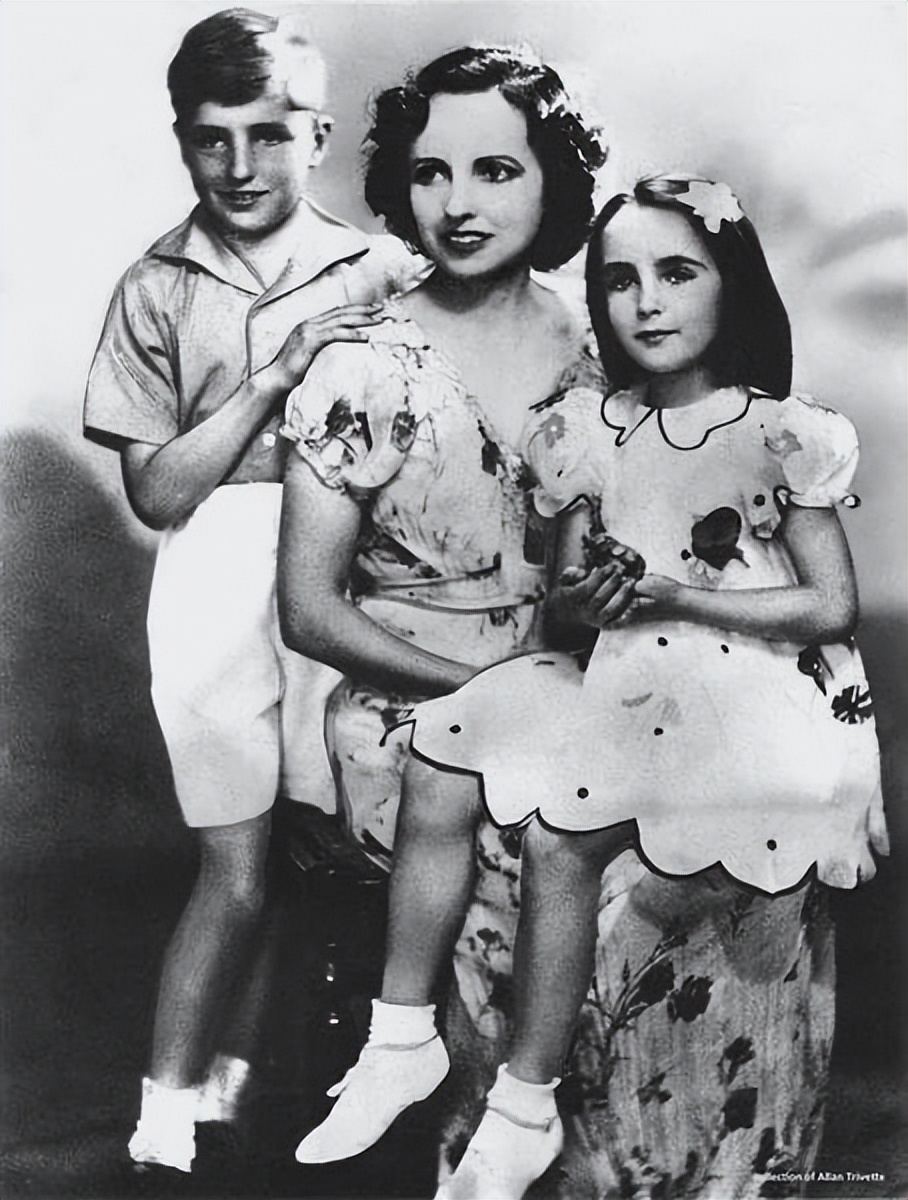 伊丽莎白泰勒从年轻到老的变化,伊丽莎白泰勒美貌